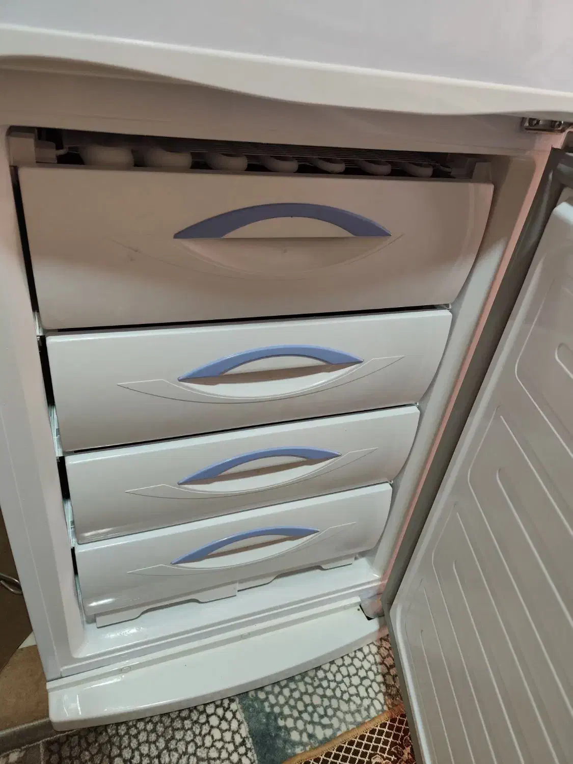 یخچال سالم|یخچال و فریزر|تیران, |دیوار