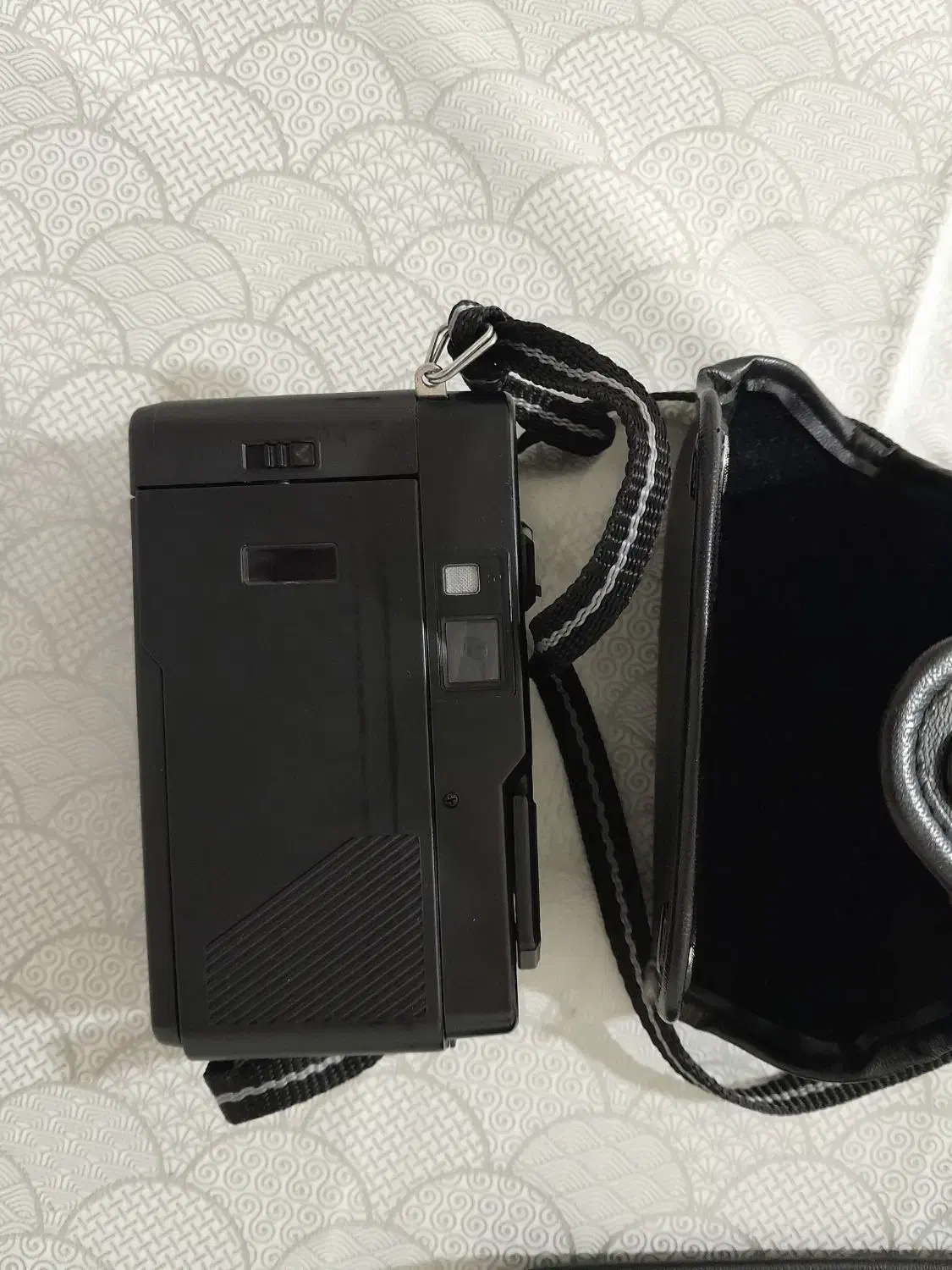 دوربین عکاسی یاشیکا اصلی و با فاکتور|دوربین عکاسی و فیلمبرداری|شهریار, شهریار|دیوار