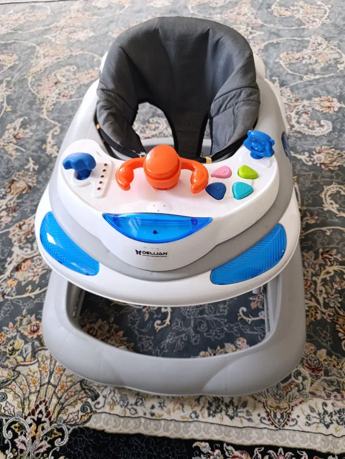 روروعک درحدنو|کالسکه و لوازم جانبی|اسدآباد, |دیوار