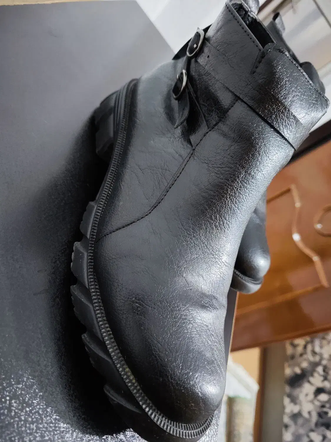 کفش نیم بوت|کیف، کفش، کمربند|شاهین دژ, |دیوار