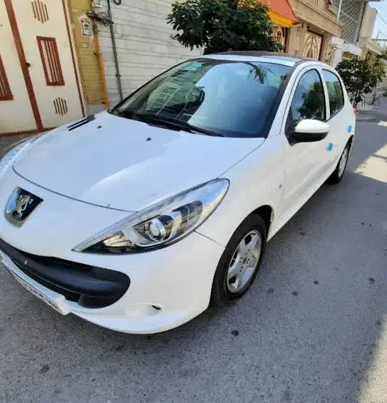 207 مدل 1402 سقف پانا|خودرو سواری و وانت|اصفهان, خرم|دیوار