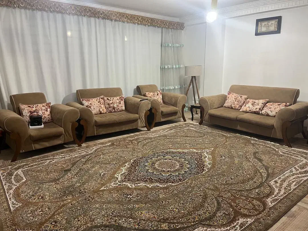 فروش مبل و میز غذا خوری|مبلمان خانگی و میز عسلی|مرودشت, پشت سایپا|دیوار