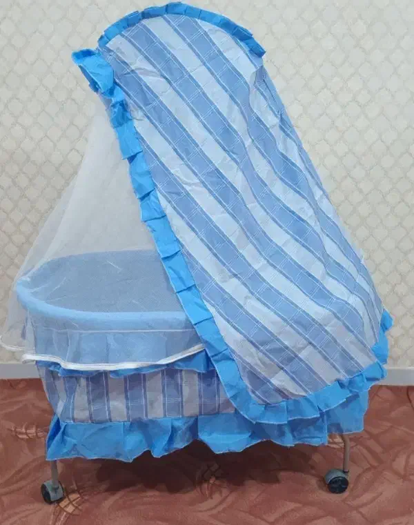 تخت نوزاد|تخت و صندلی بچه|کرمانشاه, |دیوار