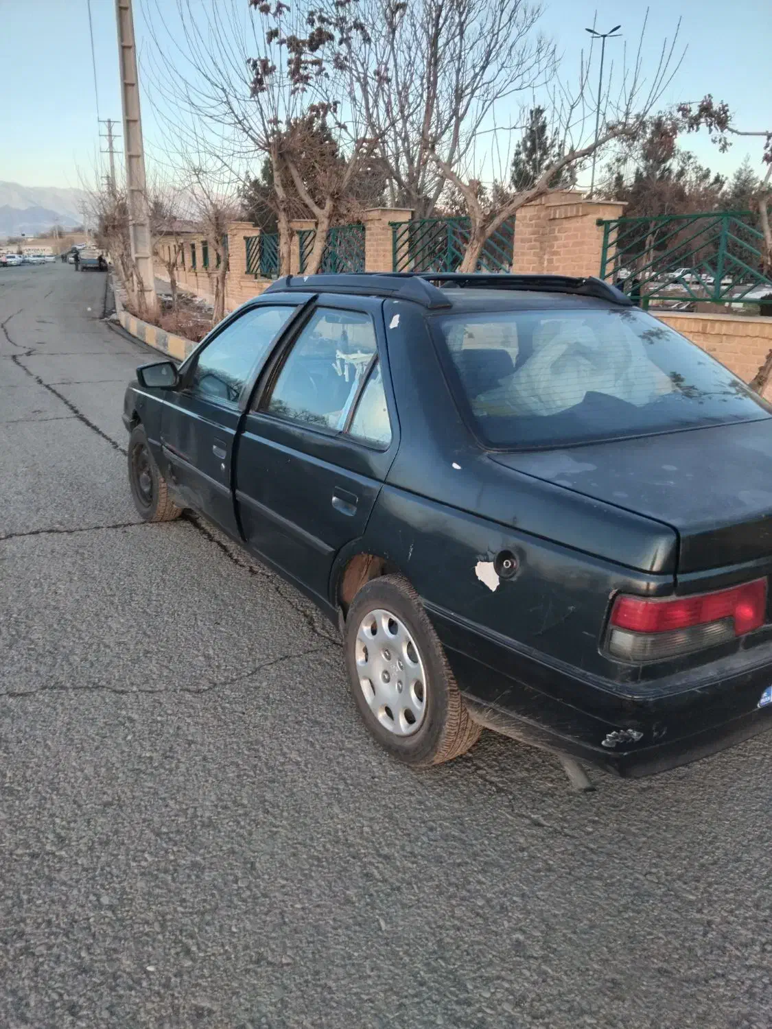 آردی مدل 82 سالم|خودرو سواری و وانت|هشتگرد, شهرک بعثت|دیوار