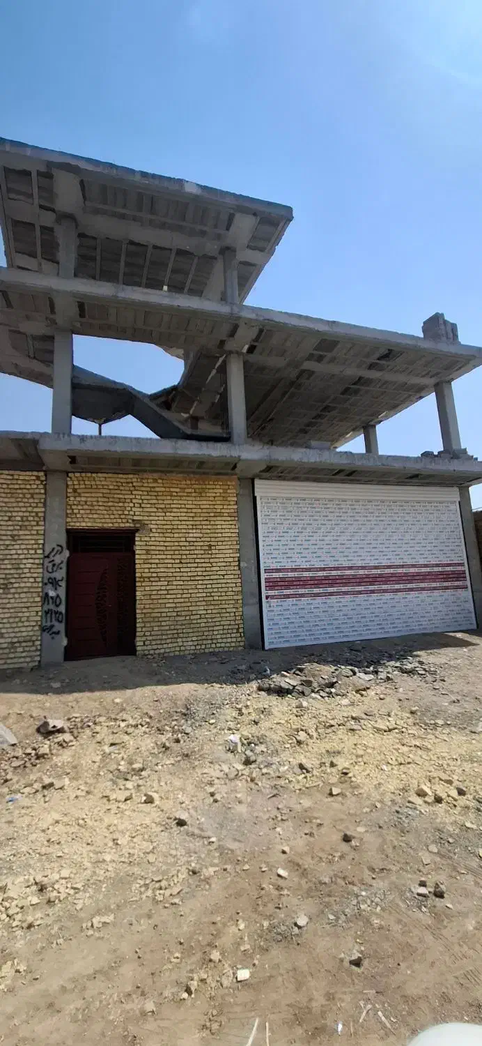 فروش یک باب مغازه تجاری مسکونی|فروش مغازه و غرفه|خمینیشهر, |دیوار