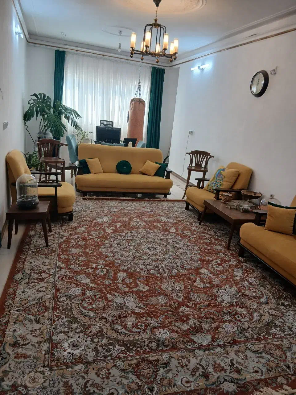 فرش ۱۲ متری نو|فرش|قم, آذر (نکویی)|دیوار