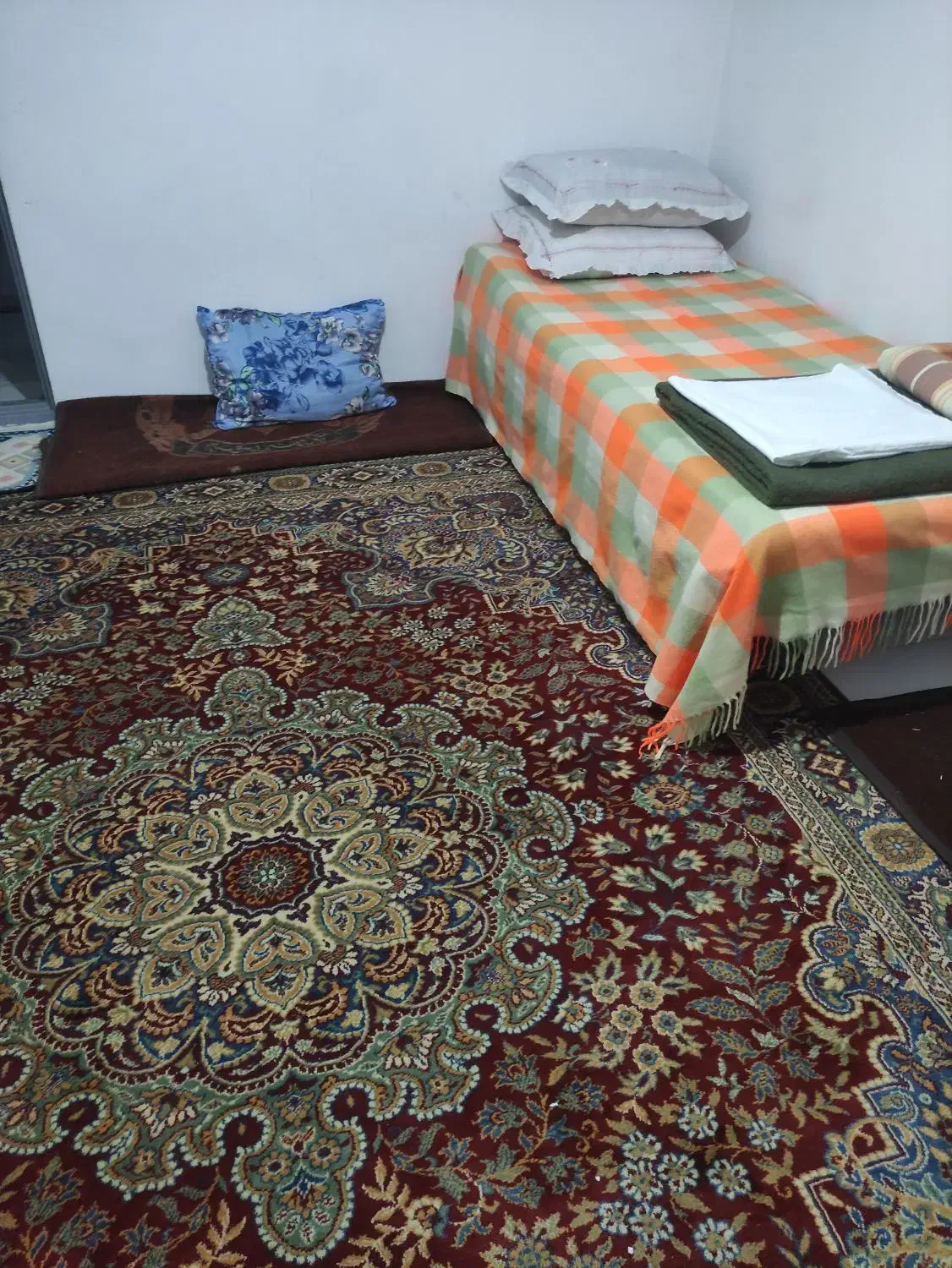 اجاره کوتاه مدت و وزانه سوییت|اجارهٔ کوتاهمدت آپارتمان و سوئیت|بجنورد, |دیوار