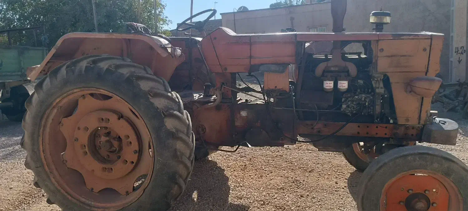 تراکتور رومانی|خودرو سنگین|بروجرد, |دیوار