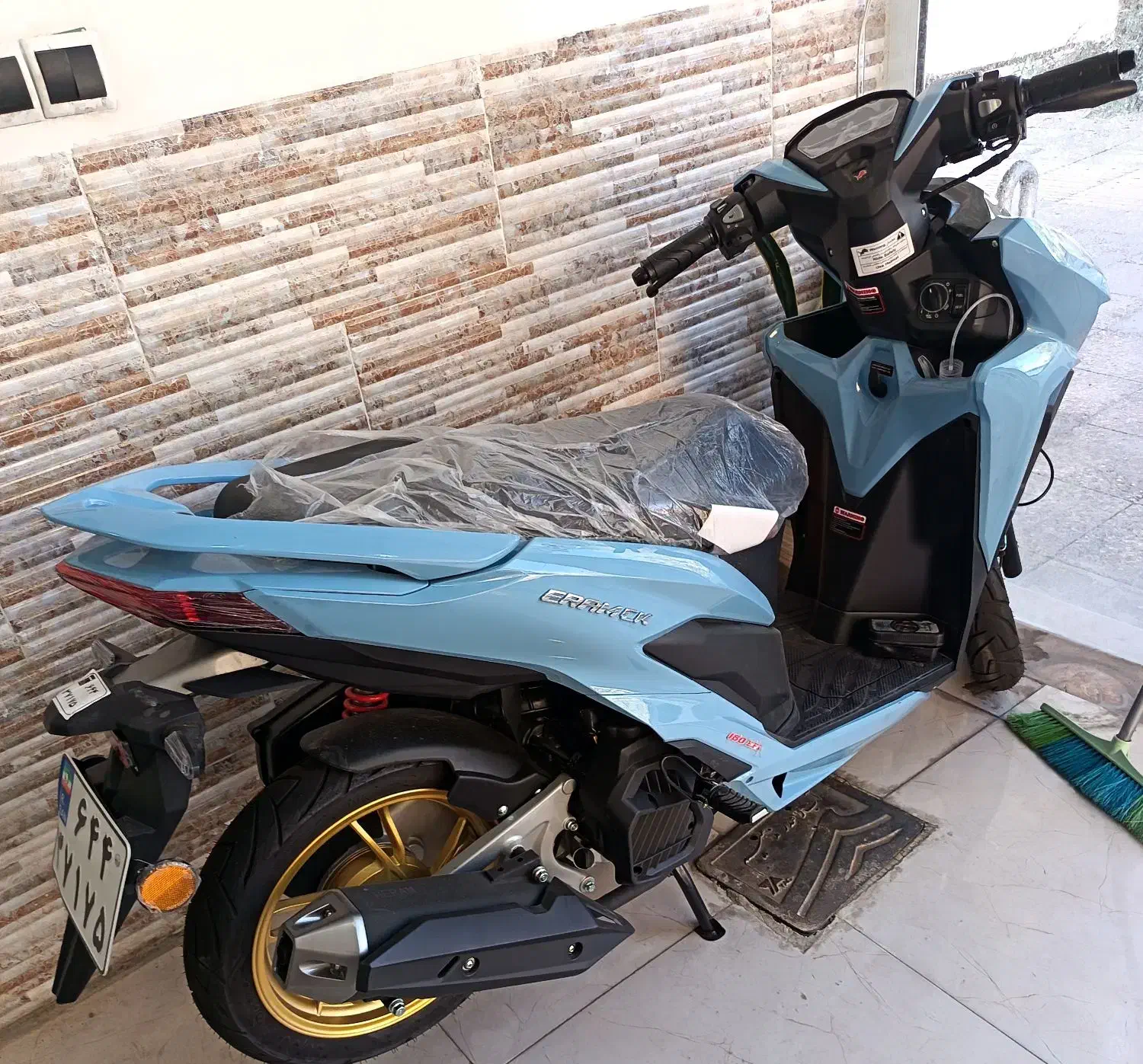 فروش موتورسیکلت180 صفر 1404|موتورسیکلت|بم, |دیوار