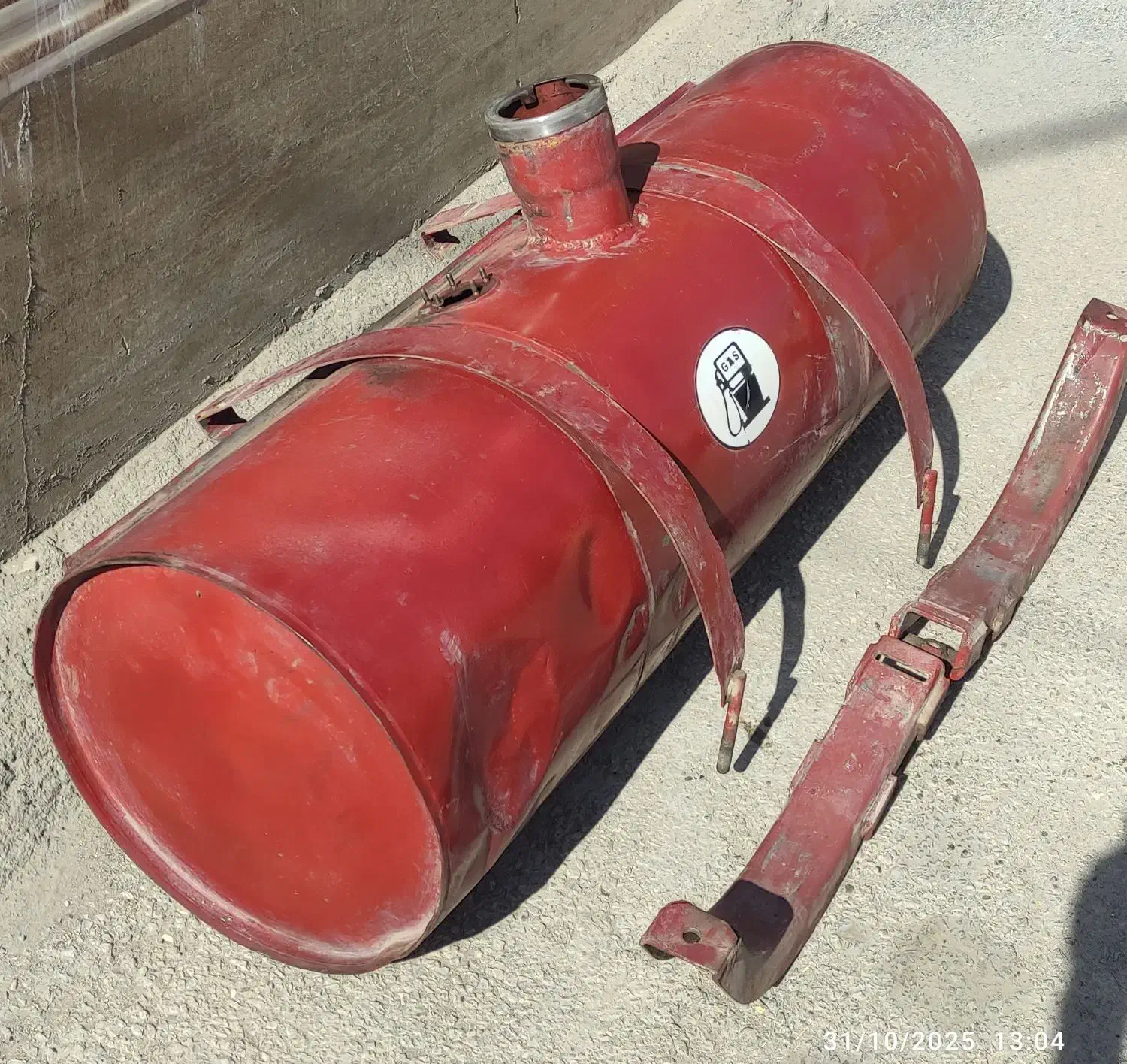 باک گازوئیل ۱۰۰ لیتری|قطعات یدکی و لوازم جانبی|لنجان, |دیوار