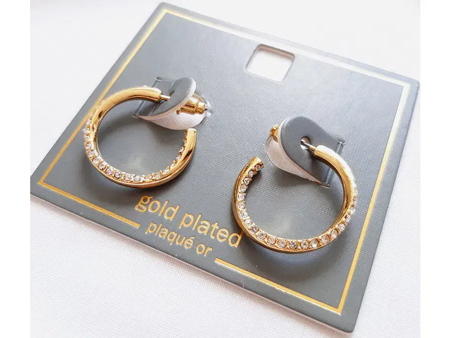 گوشواره نیم حلقه ای نگینی با روکش طلا لوکس|بدلیجات|سنندج, |دیوار