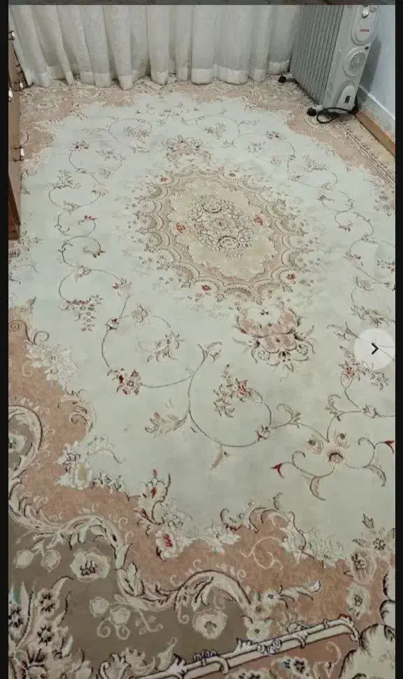 فرش ۹ متری|فرش|اندیشه, اندیشه فاز ۱|دیوار