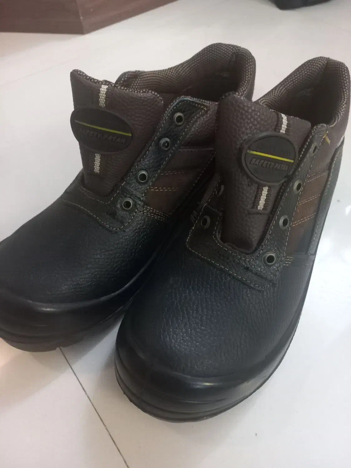 کفش ایمنی سایز 43 برند پاتن|کیف، کفش، کمربند|اصفهان, شیخ اشراق|دیوار