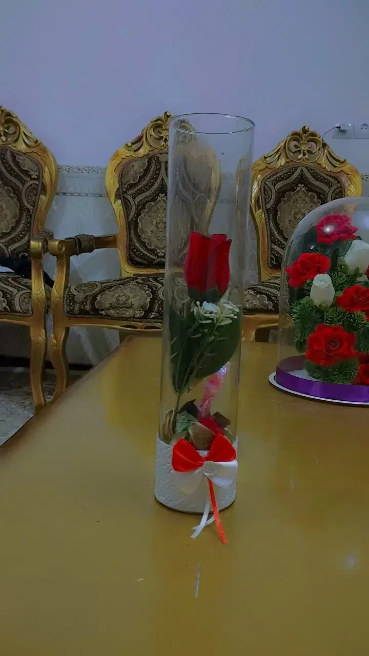 باکس گل هدیه یا خاستگاری|گل مصنوعی|رباطکریم, شترخوار|دیوار