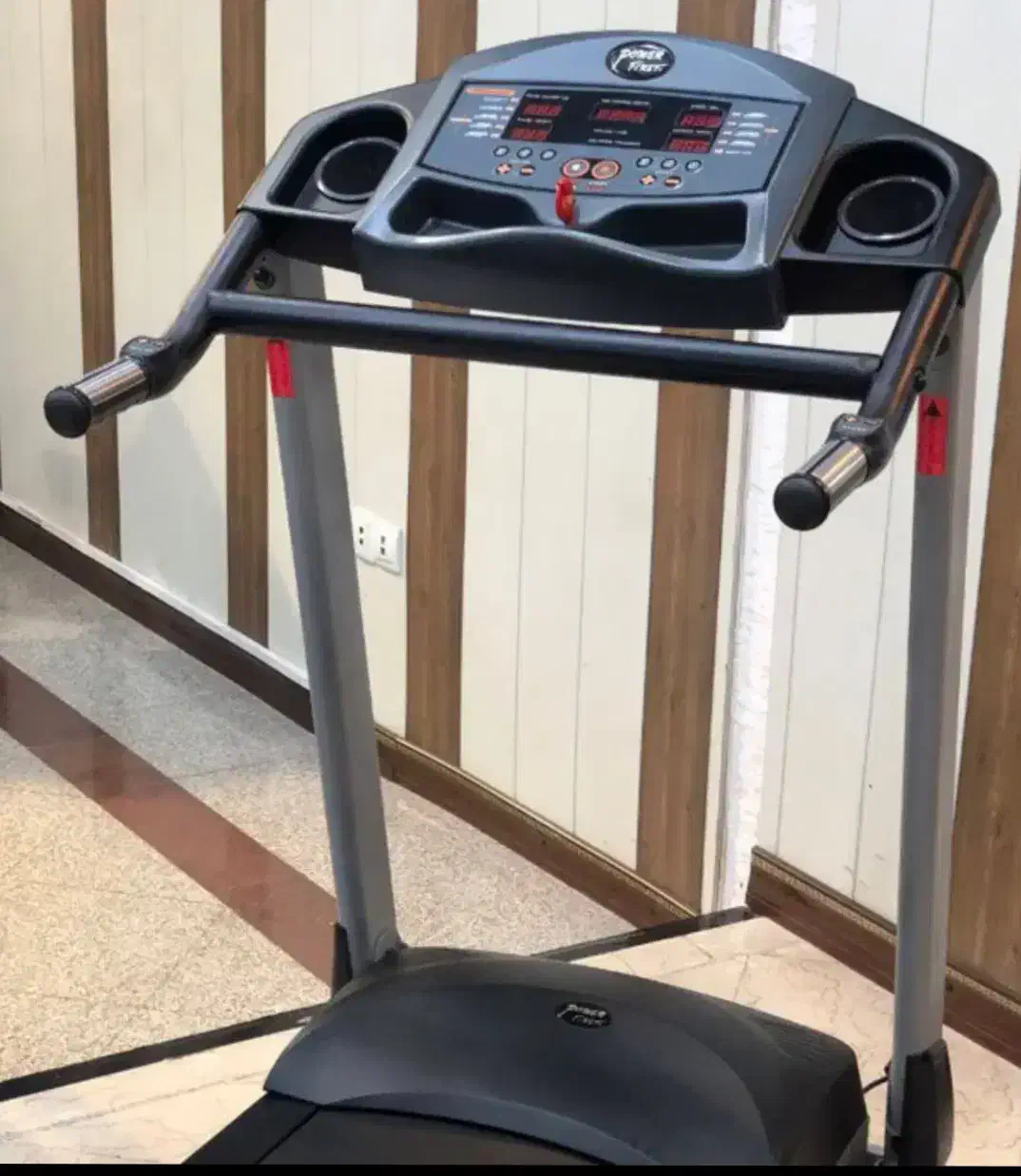 تردمیل حرفه ای پاور فرست مدل t940|تجهیزات ورزشی|هشتگرد, فاز ۱ مهستان|دیوار