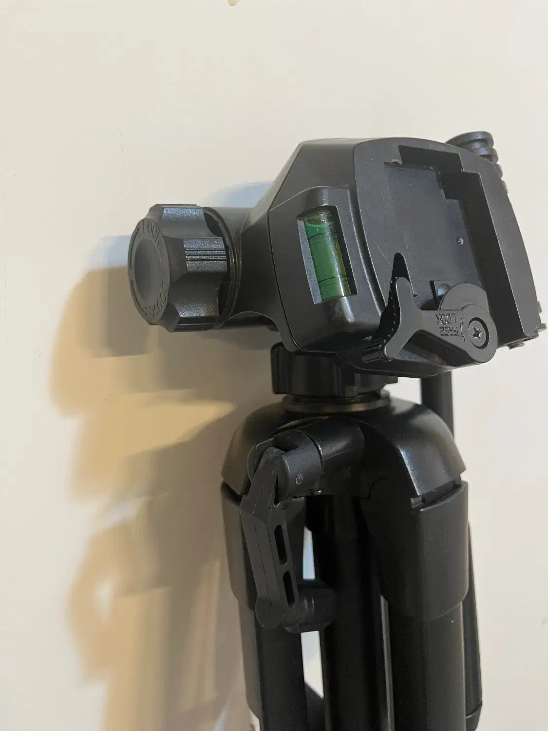 سه پایه دوربین ویفنگ|دوربین عکاسی و فیلم‌برداری|تهران, نصرت|دیوار