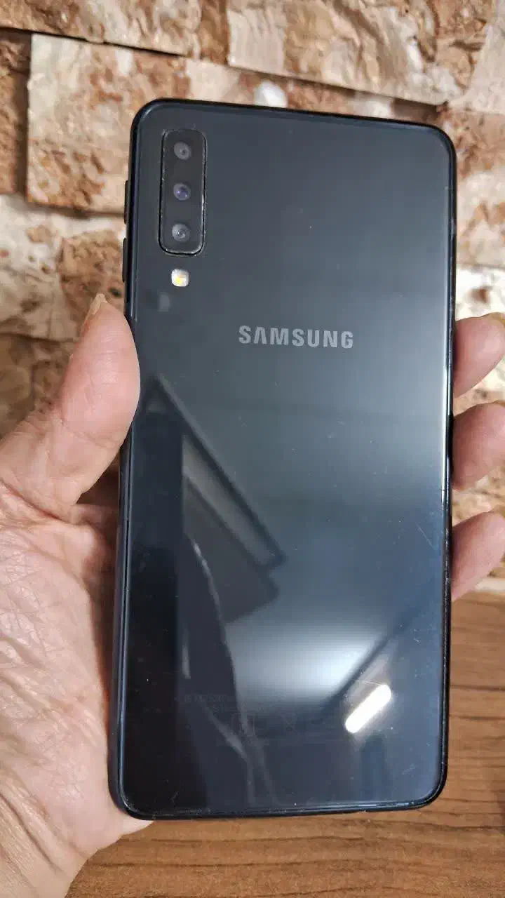 Samsung A7 2018 گوشی|موبایل|مشهد, آزادشهر|دیوار