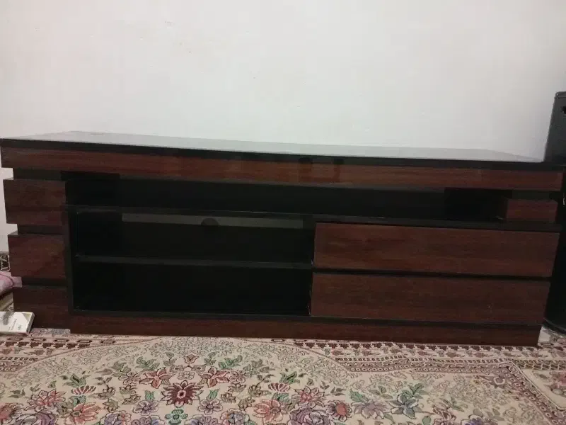 میز تلویزیون،،شیک در حد نو.|میز تلویزیون|سبزوار, شرق کال عیدگاه|دیوار