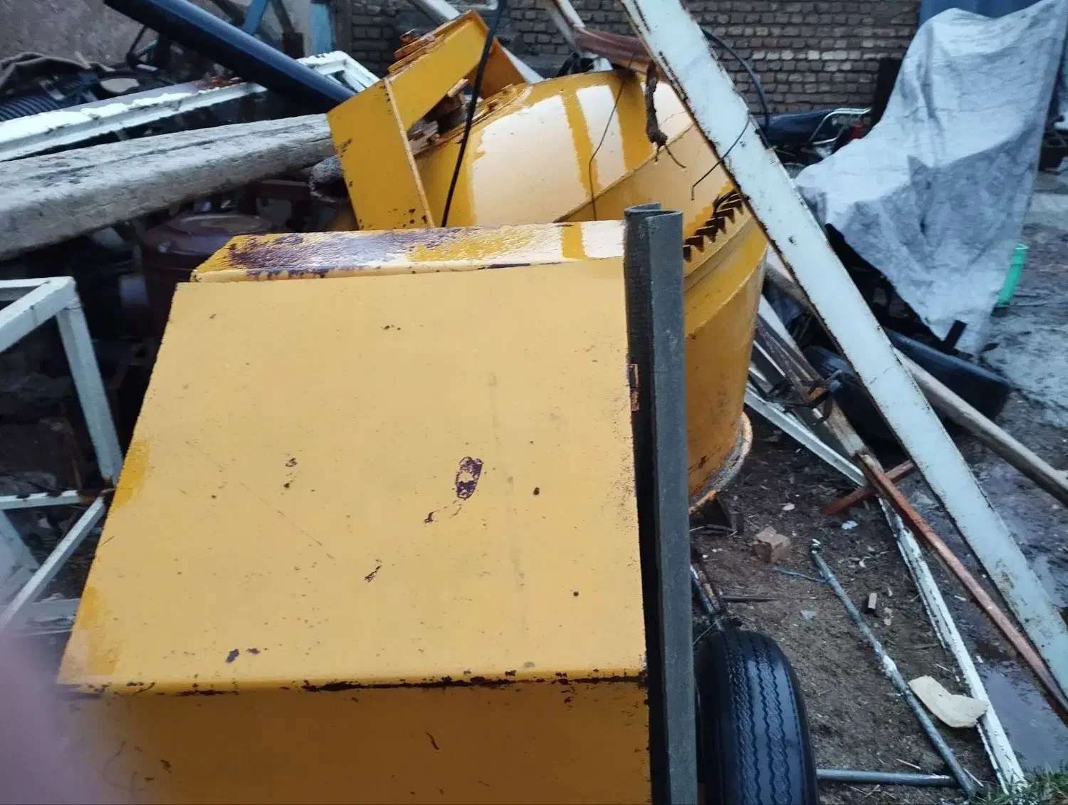 میکسر در حد نو|ابزارآلات|قائن, |دیوار