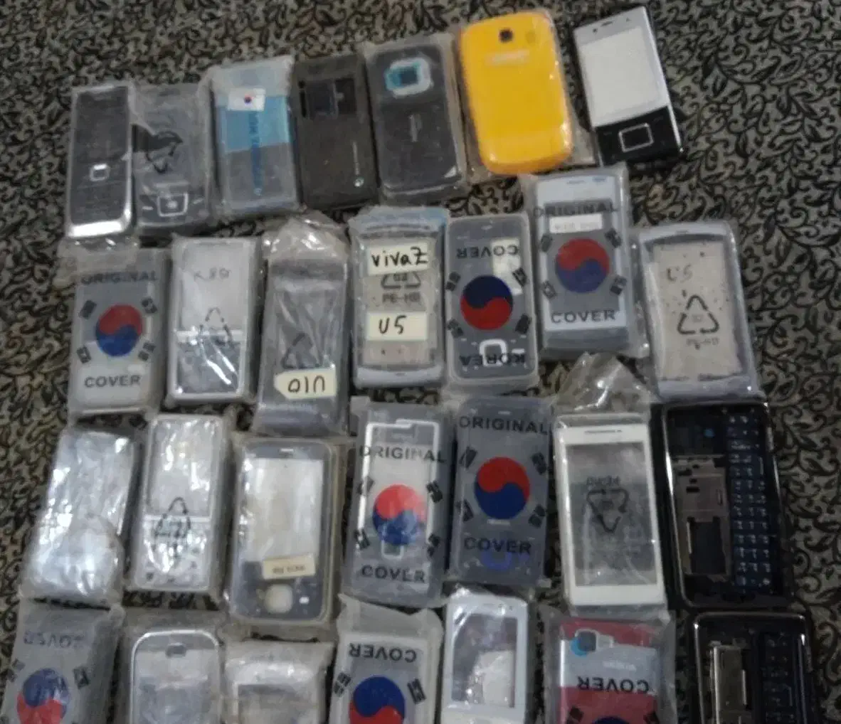 قاب اصلی کامل انواع گوشی قدیمی|لوازم جانبی موبایل و تبلت|مبارکه, |دیوار