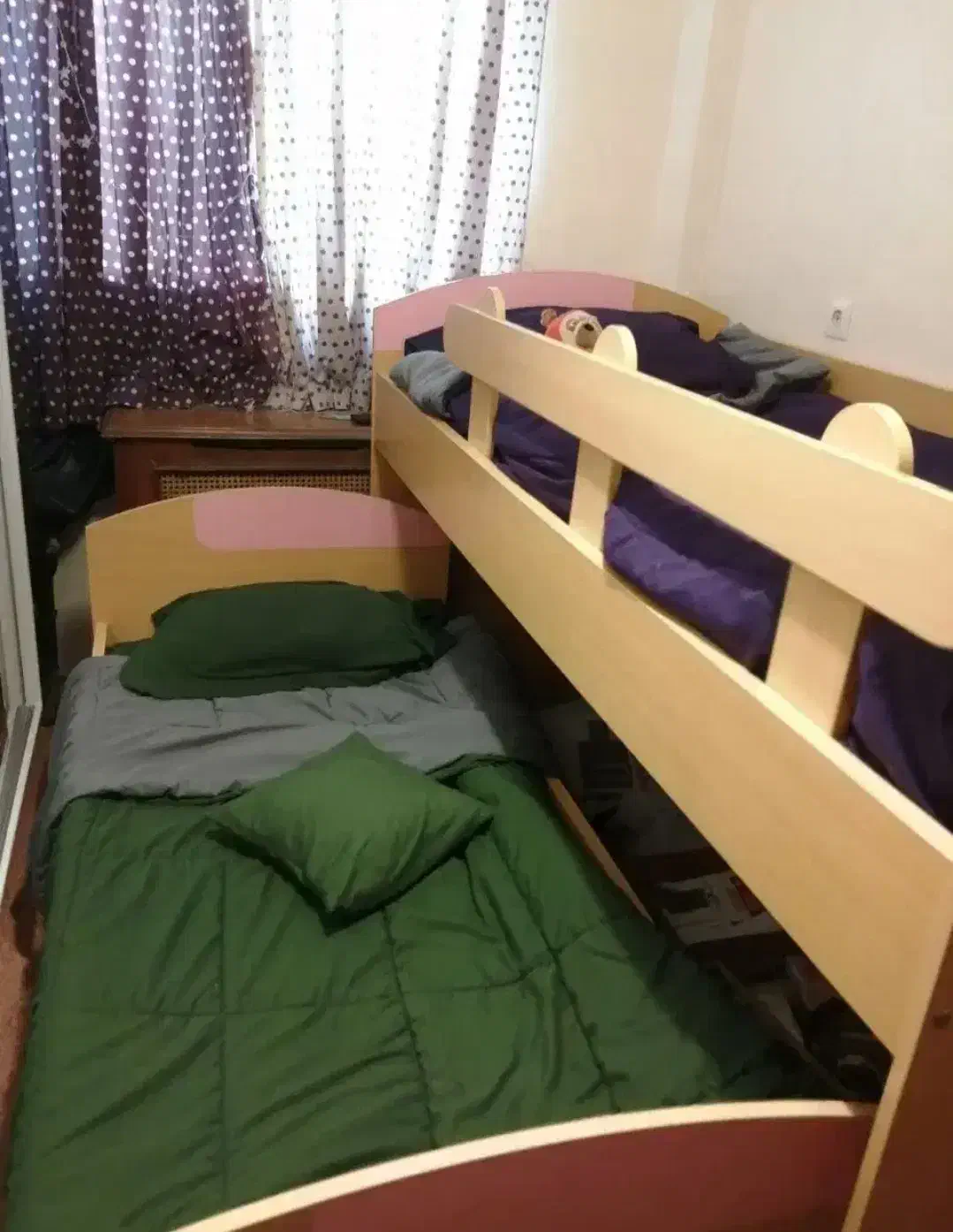 تخت دو طبقه|تخت و سرویس خواب|تهران, خواجه نظام الملک|دیوار