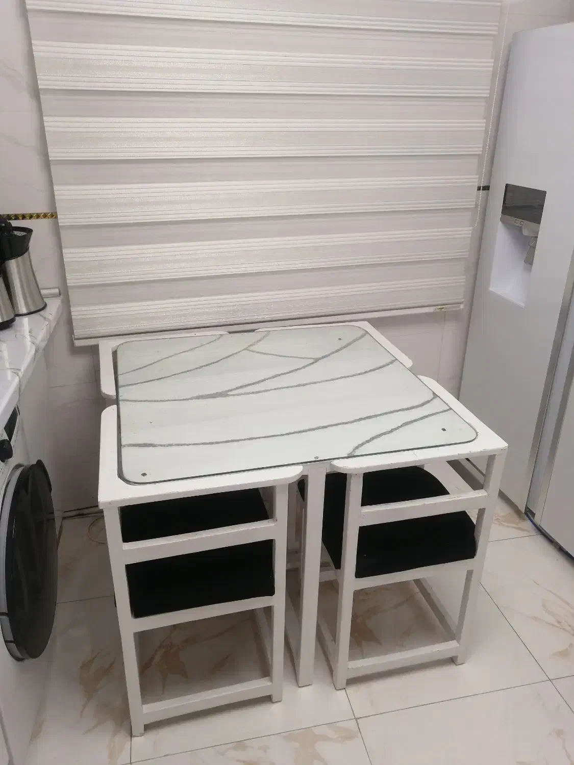 میز ناهار خوری کم جا 4نفره|میز و صندلی غذاخوری|تهران, جیحون|دیوار