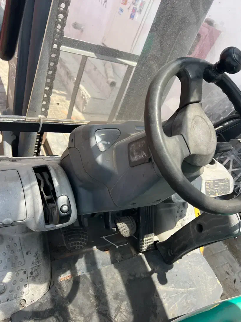 لیفتراک کوماتسو ۳ تن|خودرو سنگین|چهاردانگه (تهران), |دیوار