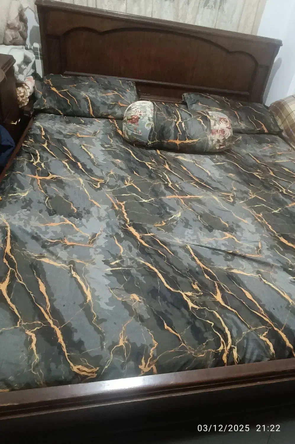 سرویس تخت خواب دونفره|تخت و سرویس خواب|ری, بیبی شهر بانو|دیوار