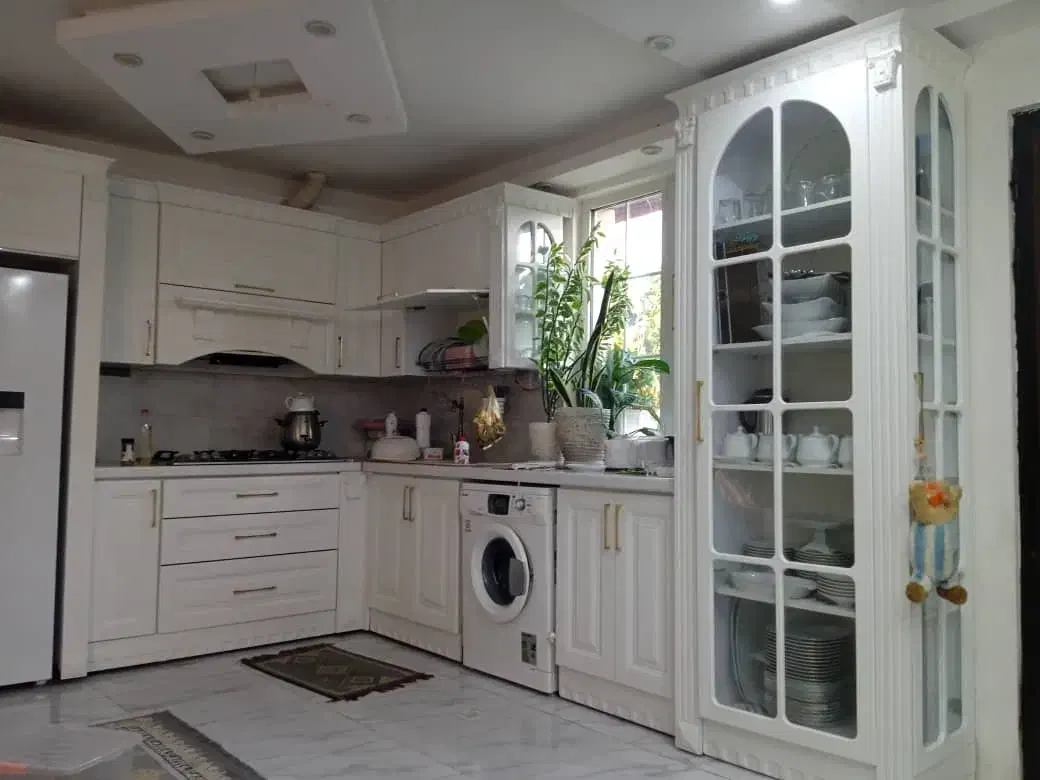 پله چوبی و کابینت کمد دیواری لاهیجان|مصالح و تجهیزات ساختمان|لاهیجان, خمیر کلایه|دیوار