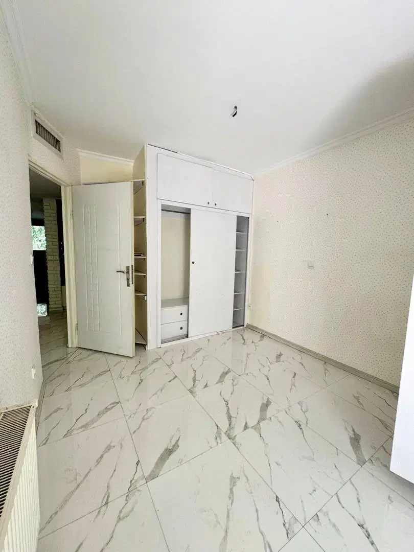 آجودانیه 300 متری 4 خواب