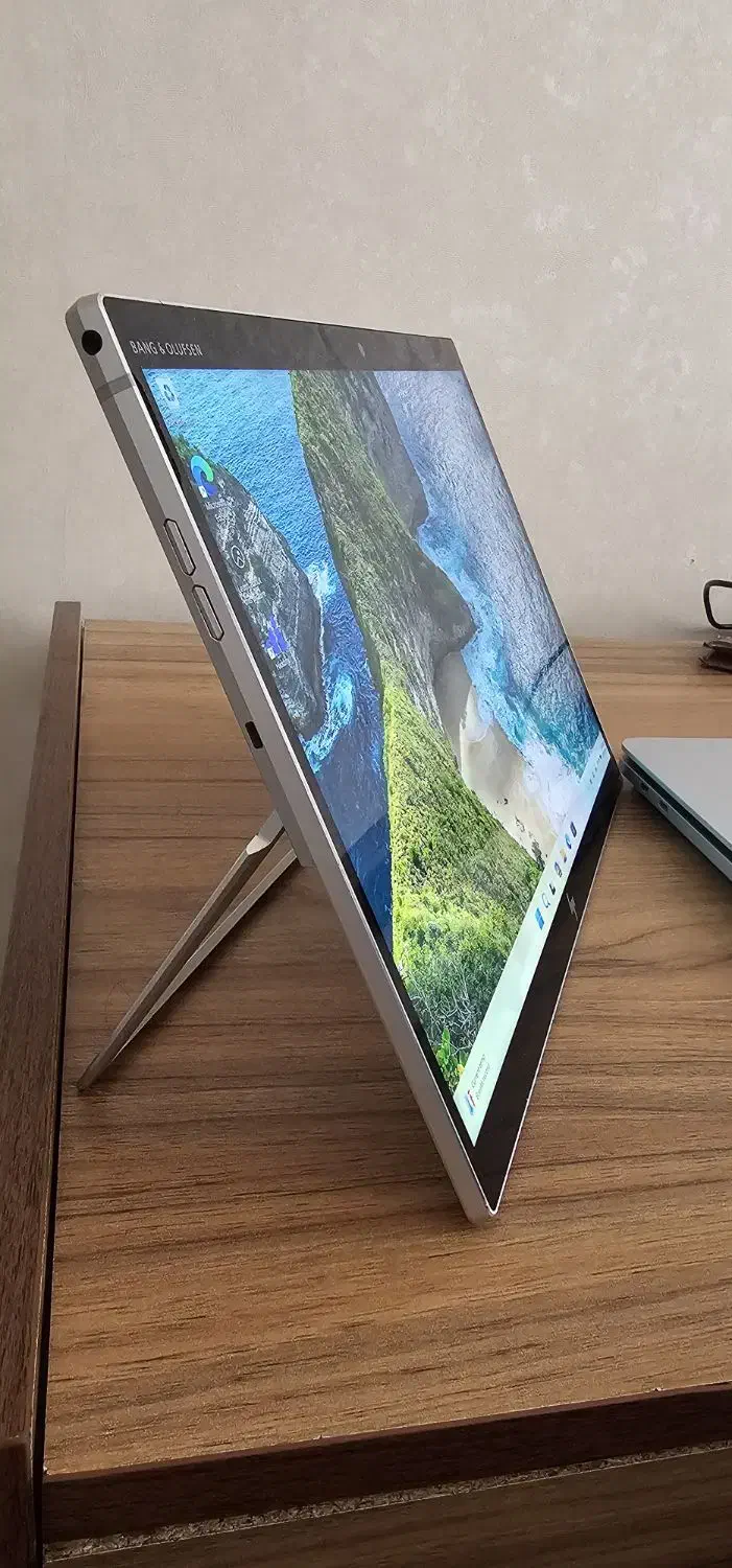 Hp Elite X2 G4 core i7 ram 16|رایانه همراه|شیراز, شاه قلی بیگی|دیوار