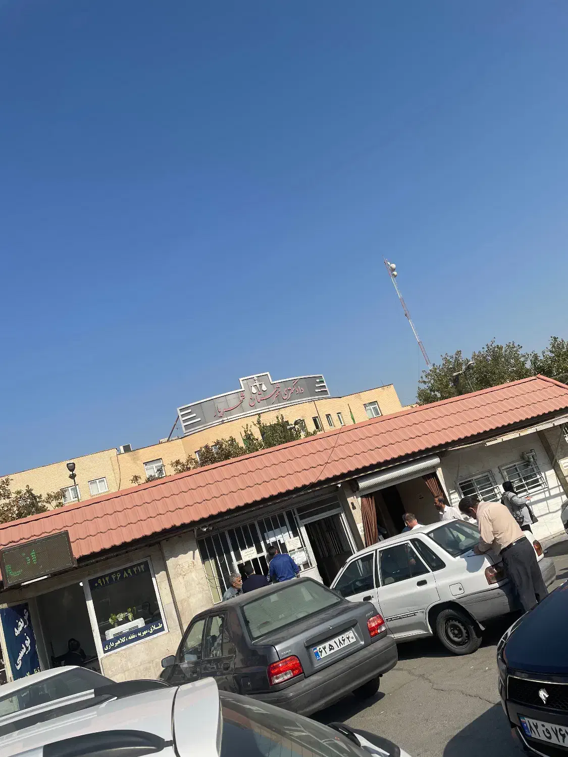 وکیل تخصصی پذیرش وکالت|خدمات مالی، حسابداری، بیمه|اندیشه, اندیشه فاز ۱|دیوار