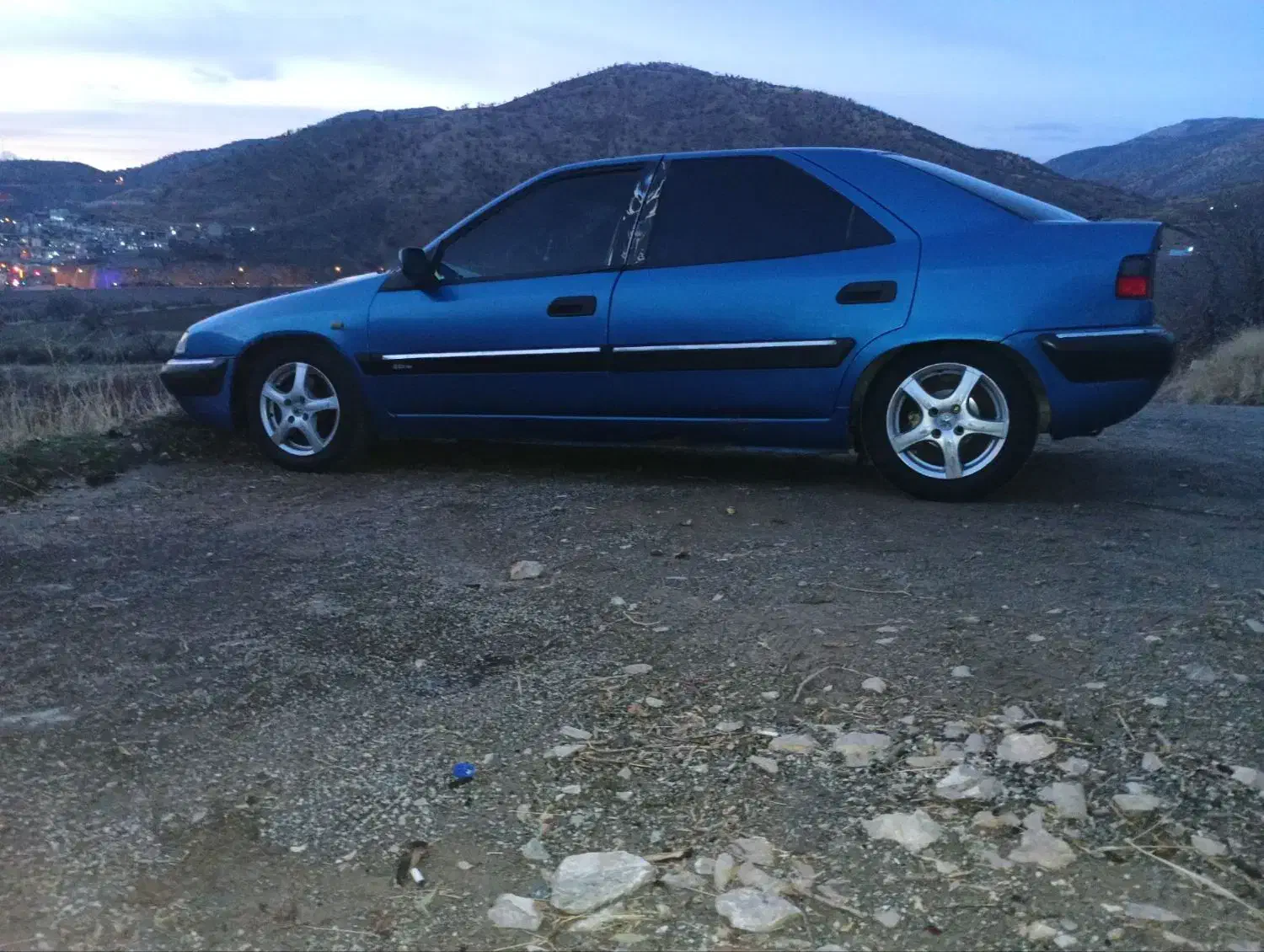 زانتیا ۲۰۰۰مدل۸۲|خودرو سواری و وانت|اسفراین, |دیوار