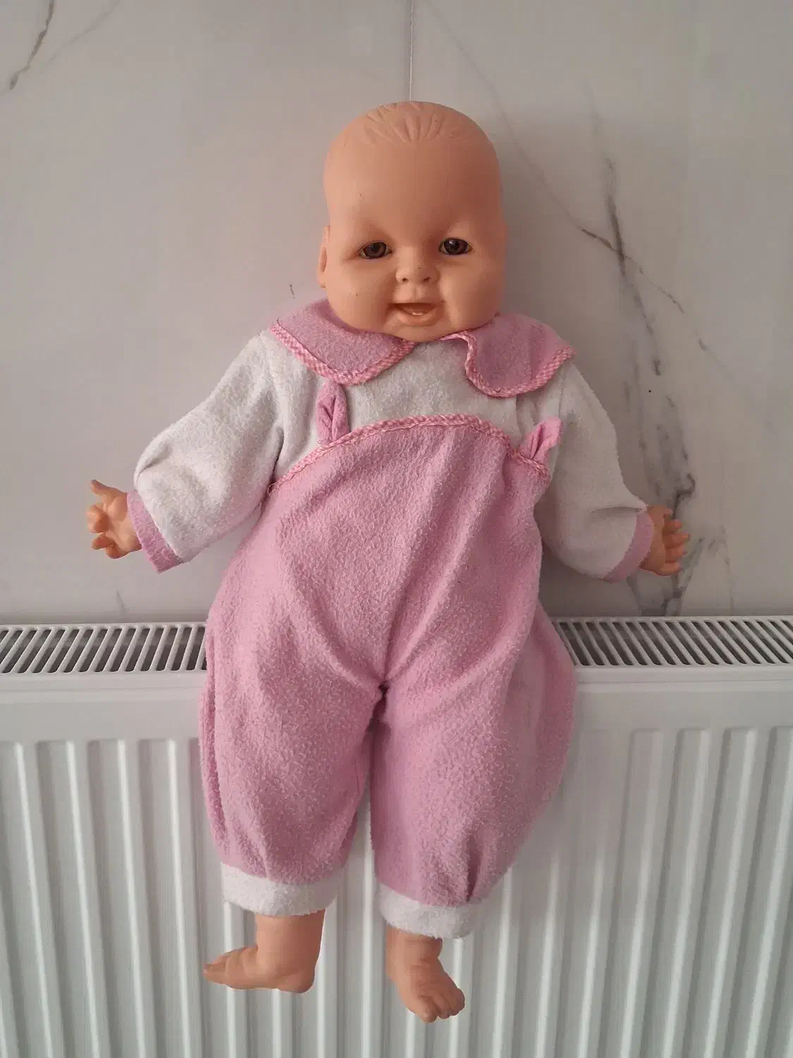 عروسک بزرگ|اسباببازی بچه|اسکو, |دیوار