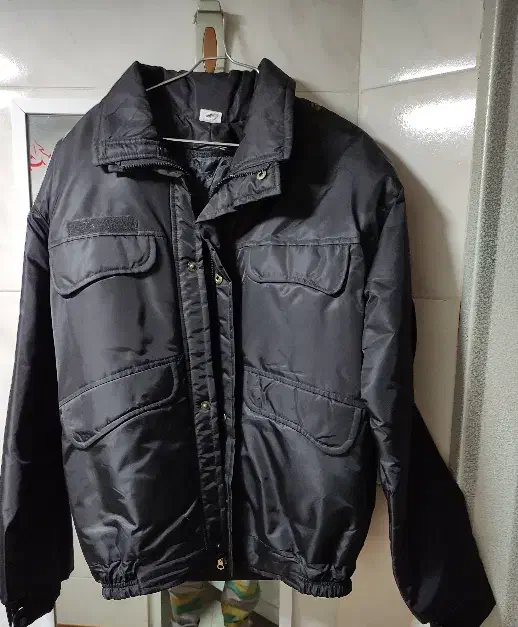 کاپشن پلیسی|لباس|خمینی‌شهر, |دیوار