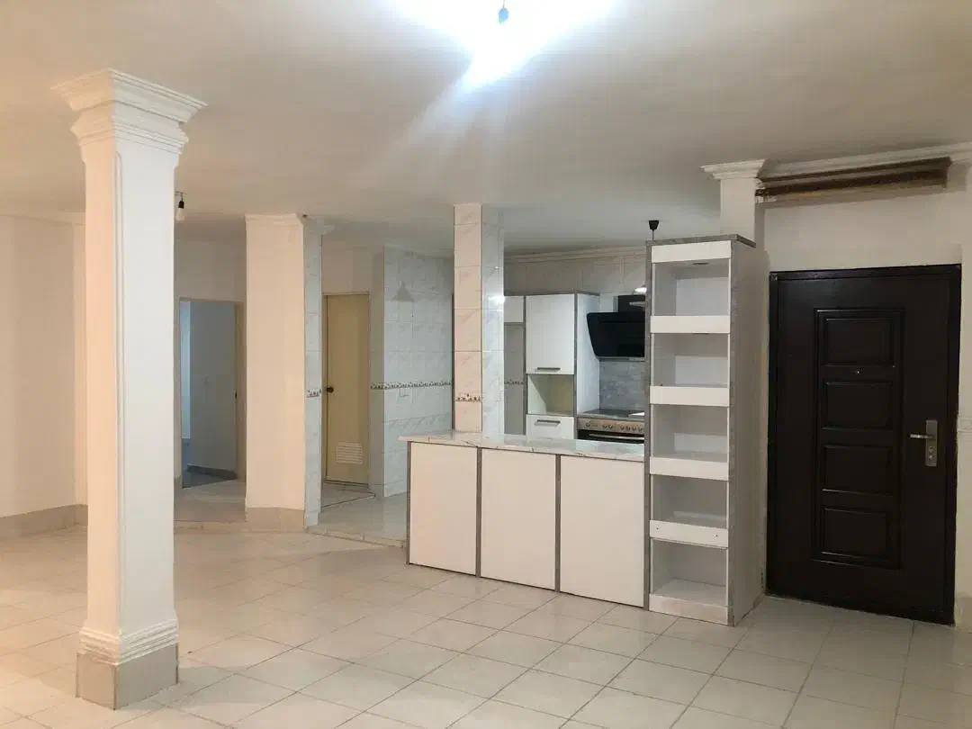 دو خوابه ۱۳۰ متری (پشت اداره ثبت اسناد و املاک)|اجارهٔ آپارتمان|بندرعباس, |دیوار