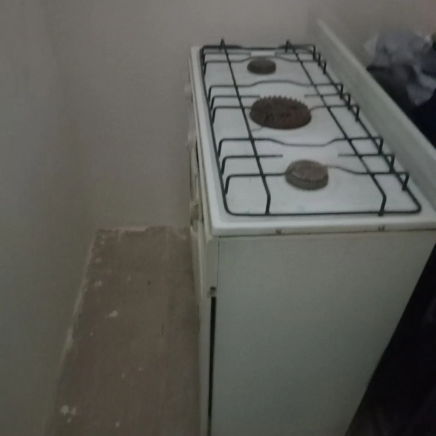 گاز سه شعله در حد نو درجه یک بدون زدگی|اجاق گاز و لوازم برقی پخت‌وپز|خرم‌آباد, |دیوار