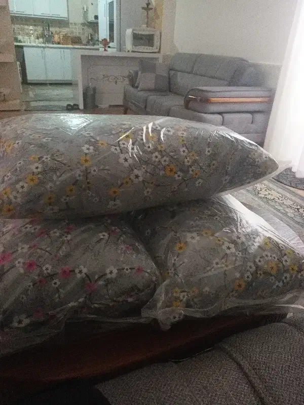 بالش|رختخواب، بالش، پتو|تربت‌حیدریه, حسنی بالا|دیوار