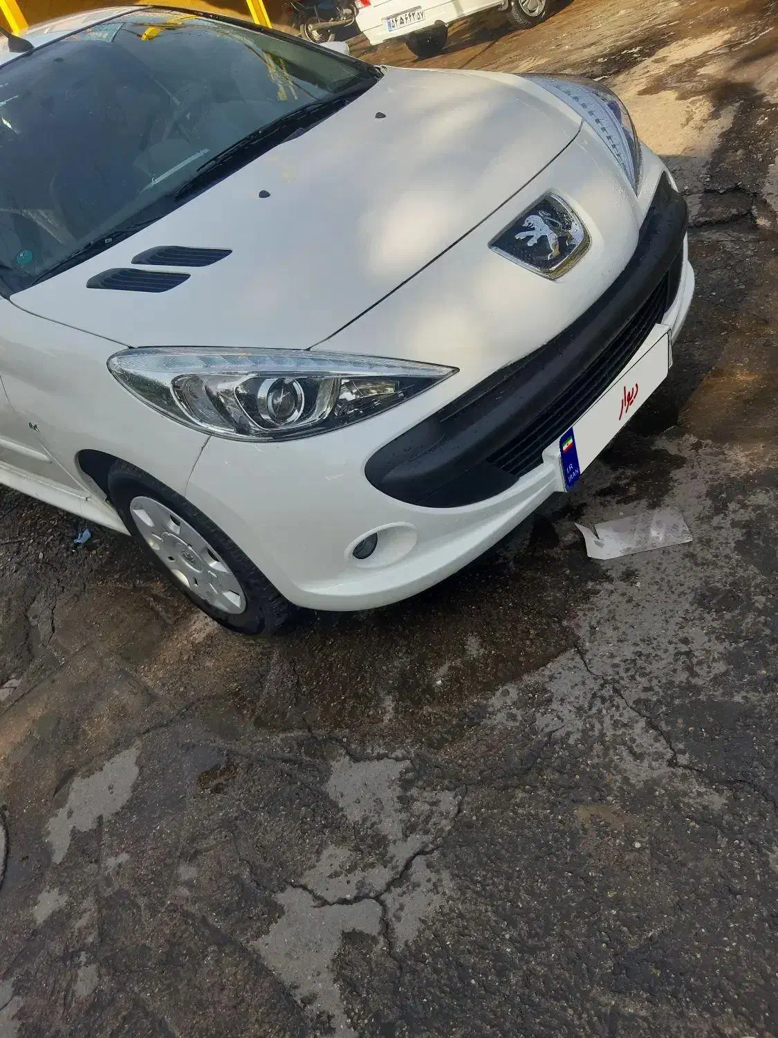 ۲۰۷سقف فلز ۱۴۰۲|خودرو سواری و وانت|ساوه, |دیوار