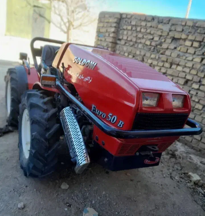 تراکتور گلدونی کمرشکن یورو B50|خودرو سنگین|بافت, |دیوار