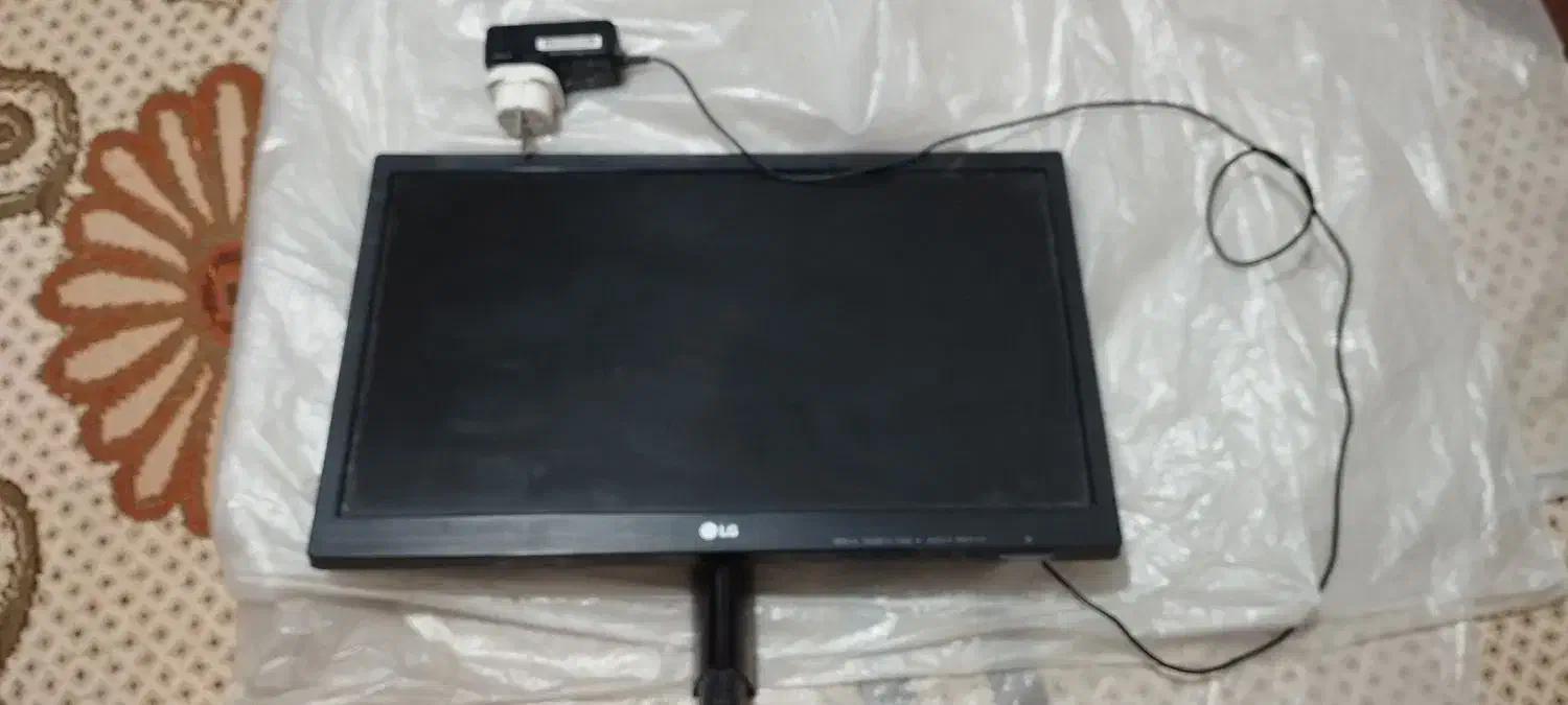 مانیتور کامپیوتر،کمک جلوپژویی|قطعات و لوازم جانبی رایانه|برازجان, |دیوار