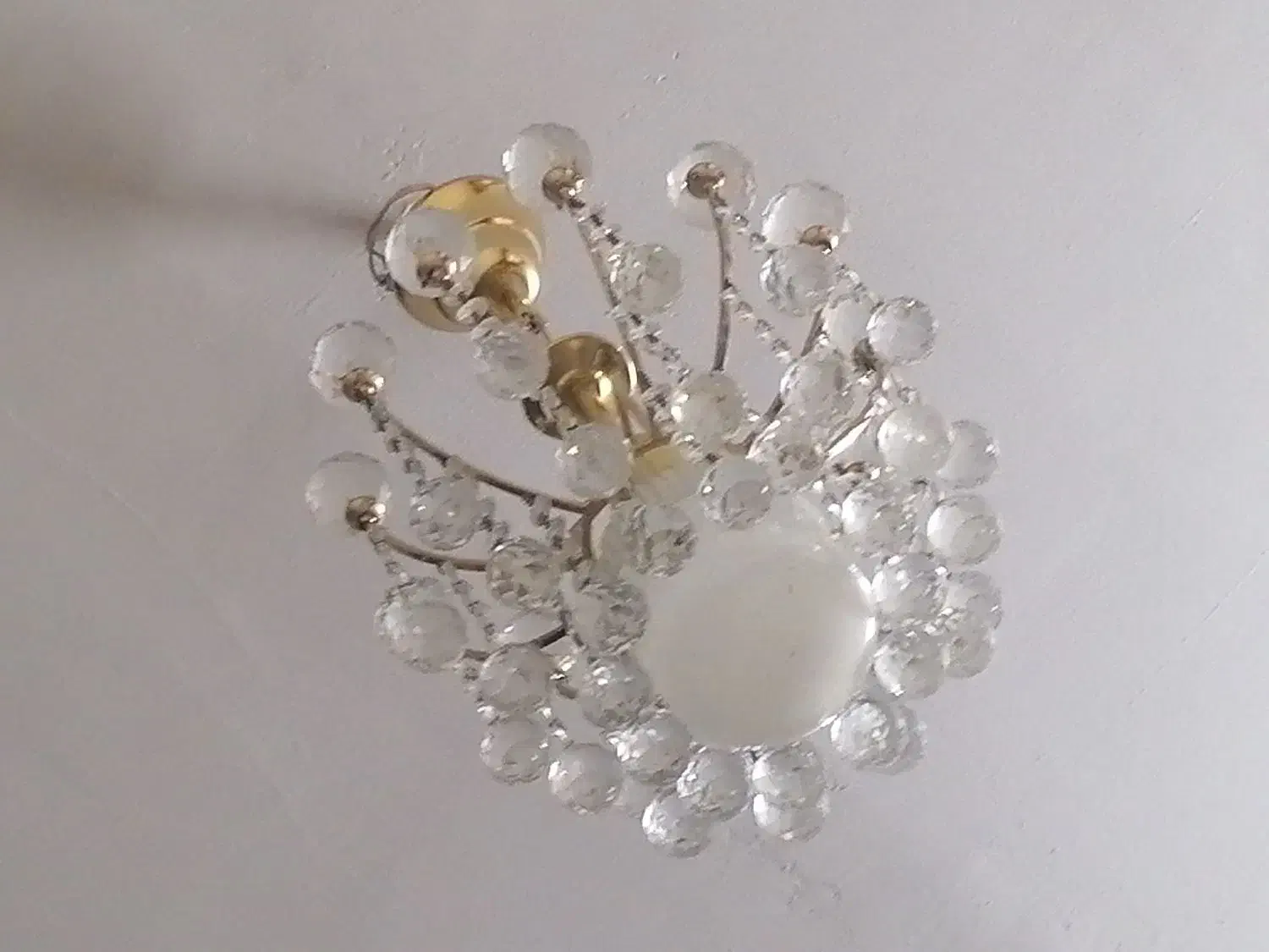 یک عدد لوستر تک شاخه|لوستر و چراغ آویز|سمنان, |دیوار