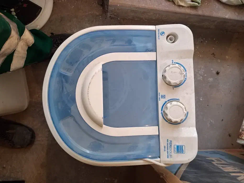 کهنه شور|ماشین لباسشویی و خشک‌کن لباس|شیراز, قدوسی شرقی|دیوار