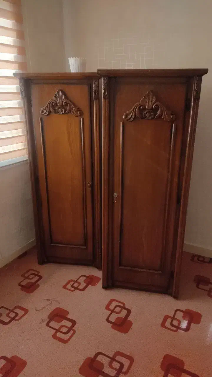 کمد و موکت|جاکفشی، کمد، دراور|بندر انزلی, استادیوم|دیوار