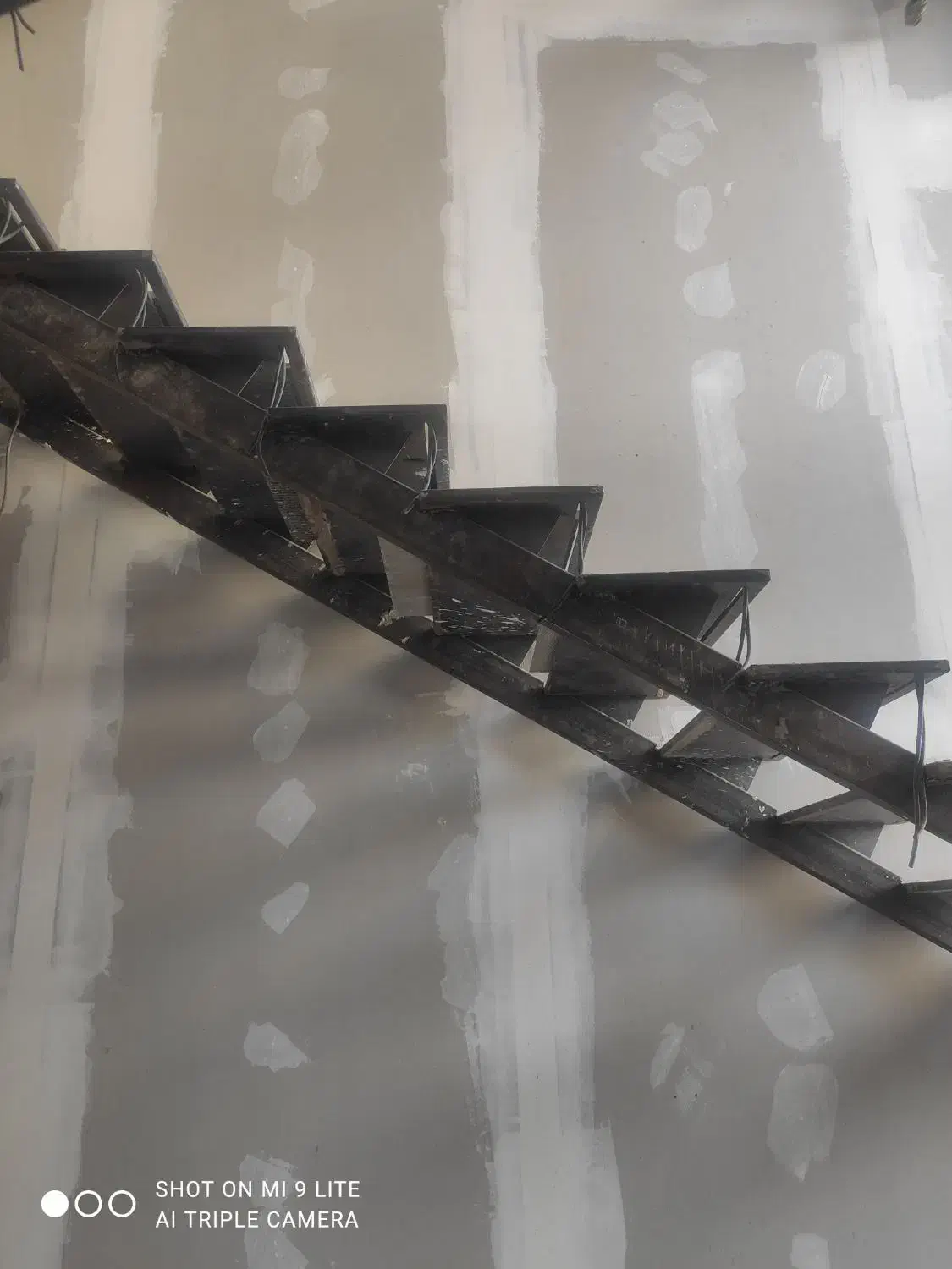 پله های اکسپوز الوین|خدمات پیشه و مهارت|رضوانشهر, |دیوار