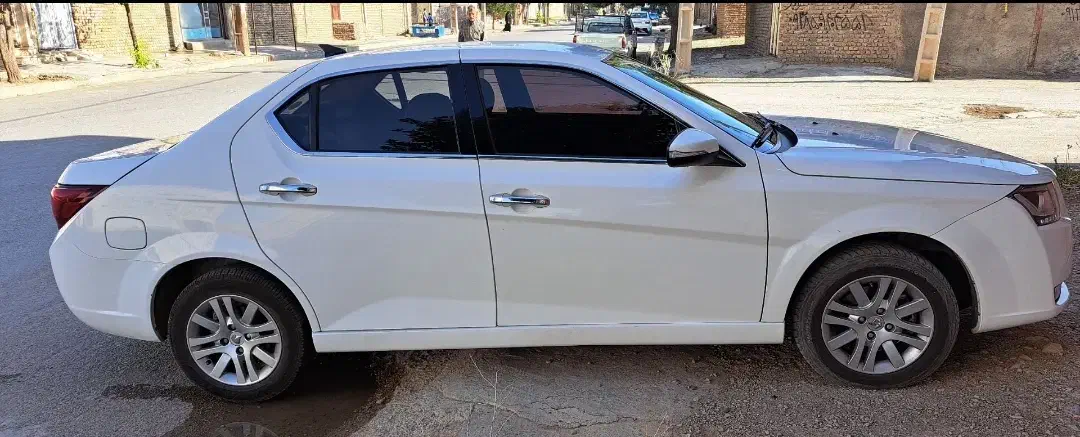 دنا پلاس مدل 1400|خودرو سواری و وانت|نورآباد, |دیوار