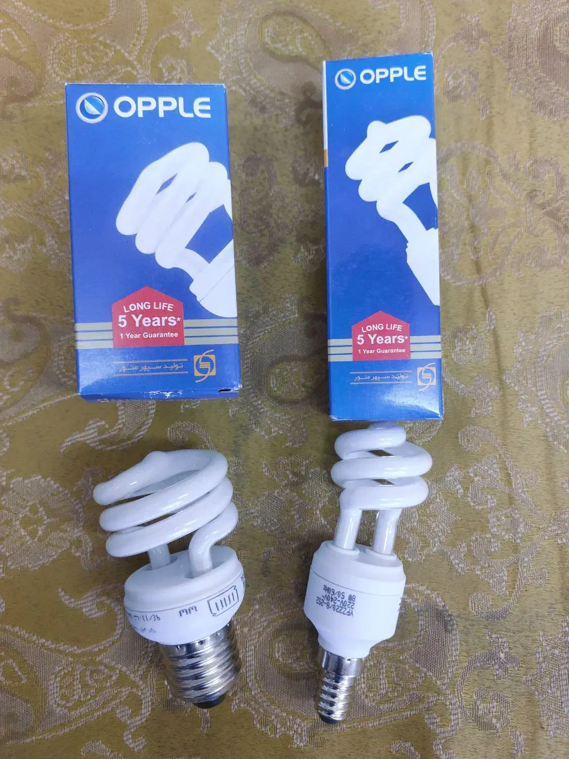 لامپ کم مصرف پیچی شمعی ومعمولی|لامپ و چراغ|هشتگرد, فاز ۲ مهستان|دیوار