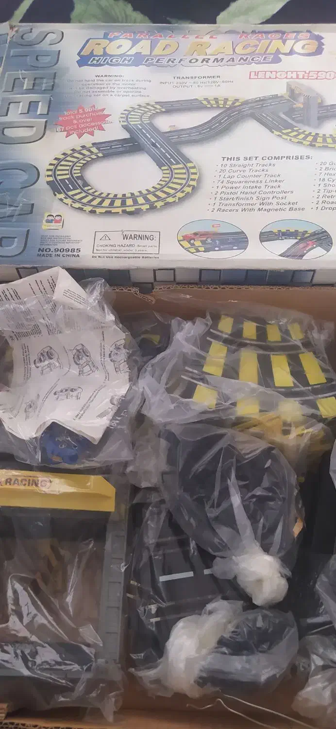 ماشین کنترل دار نو|اسباب‌‌بازی|رشت, رودباری|دیوار