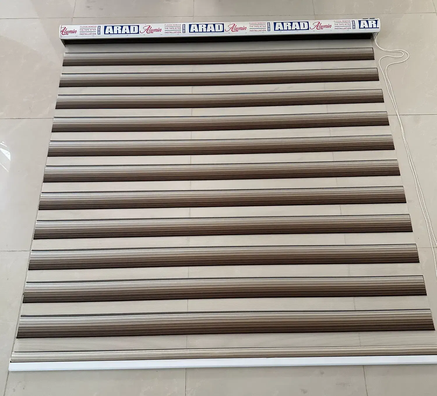 پرده زبرا|پرده، رانر، رومیزی|نور, |دیوار