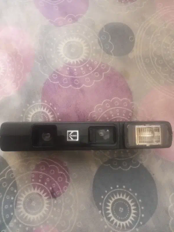 دوربین|کلکسیون اشیاء عتیقه|ساوه, |دیوار